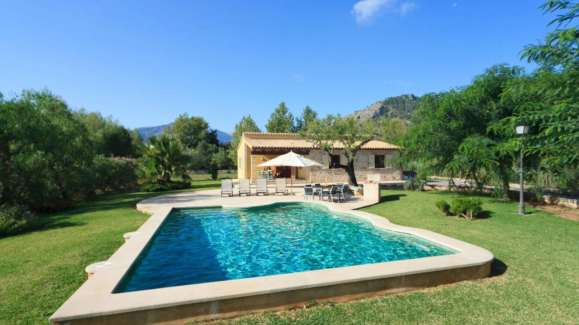 פוינסה Villa Lera By Sealand Villas